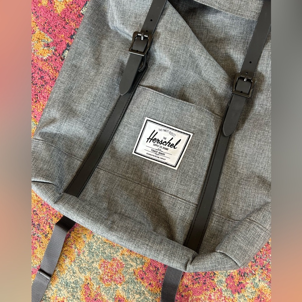 Herschel Supply Company | Women’s Grey Retreat Backpack Adjustable Straps OS - Picture 5 of 14